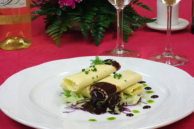 Food-Christmascanelonesbacalaopinonesconvinagrebalsamicodechocolate-PiaSweetHome-hospederiasdeextremadura-jpg