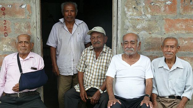 Los ancianos de Pile no dudan en catalogarlo como el lugar donde se tejen los mejores sombreros de paja del mundo.