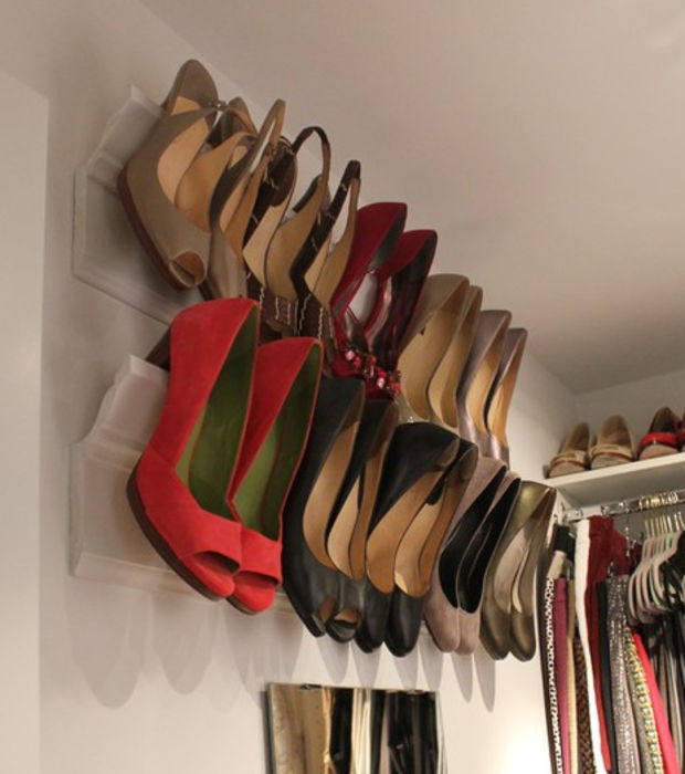 Zapatos organizados: Otra alternativa, las molduras. (Foto: Oh mi revista)