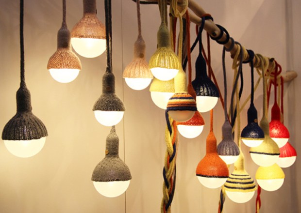 Lámpara con cascos de ganchillo. habitissimo.com